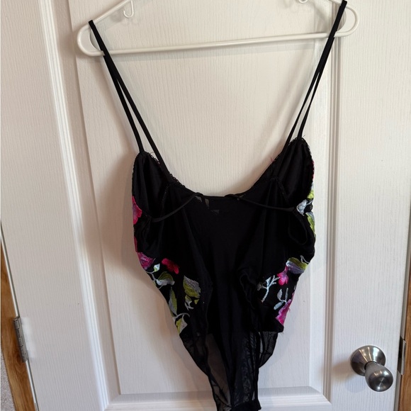 Topshop Black Bodysuit with Floral Embroidery - Picture 3 of 5
